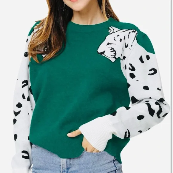 Green Leopard Print Sweater - Picture 3 of 11